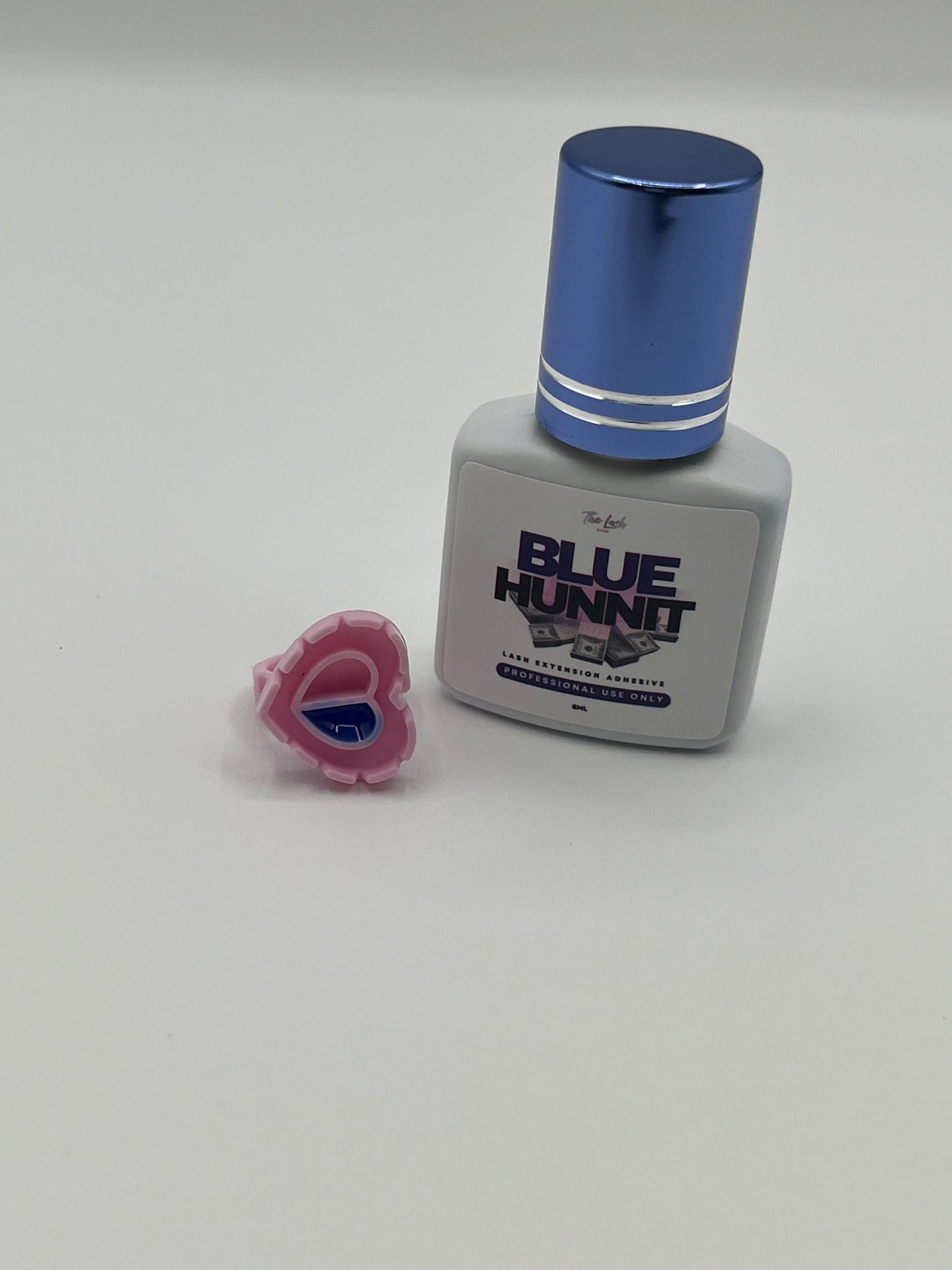 BLUE HUNNIT Eyelash Adhesive 8ML